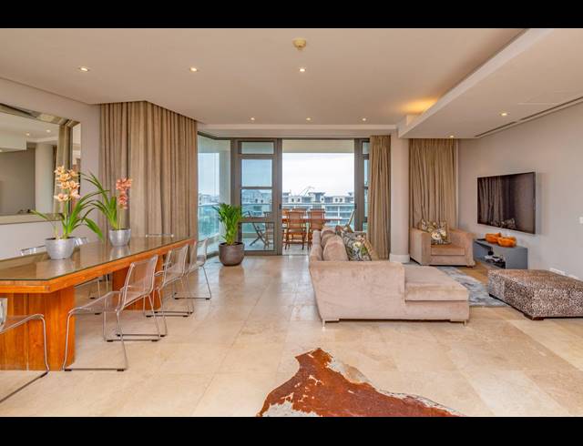 3 BEDROOM APARTMENT RENTED IN WATERFRONT